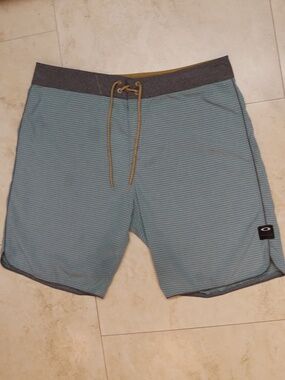 Oakley Mens Boardshorts~